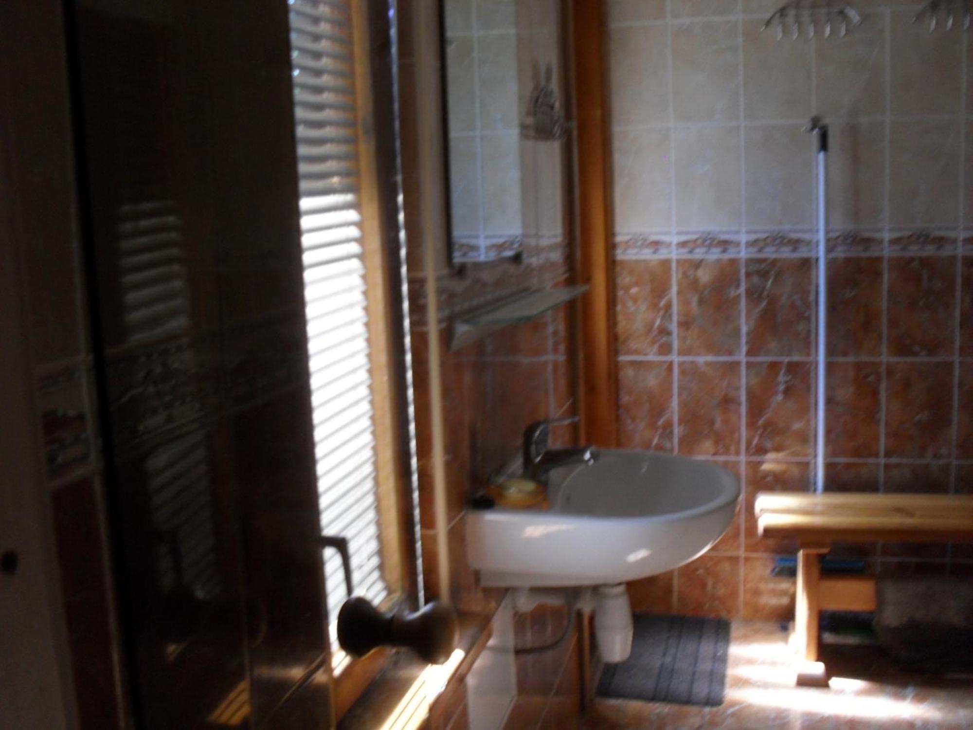 Atmatas Hotel Bernati Bagian luar foto