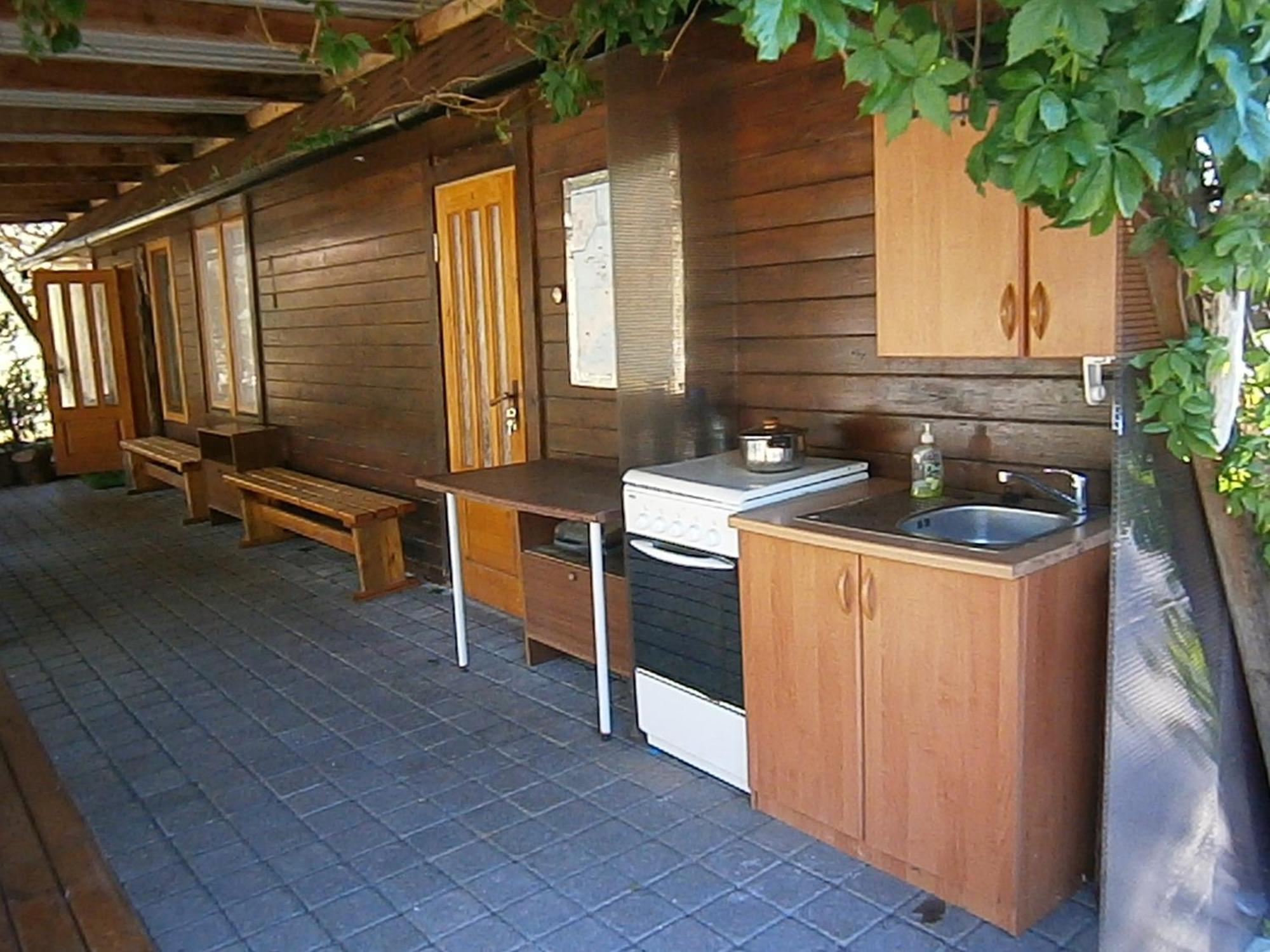 Atmatas Hotel Bernati Ruang foto